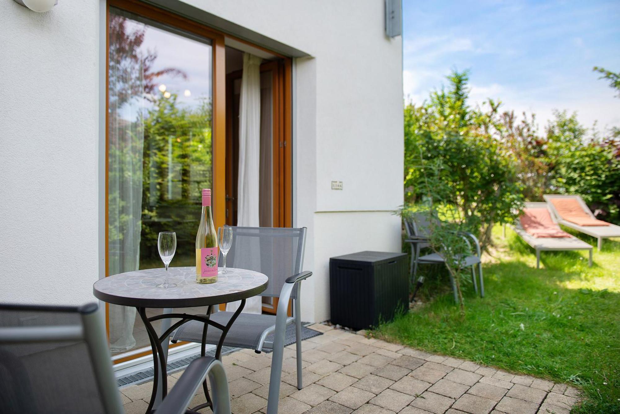 Ferienwohnungen Im Rosengarten Bodman-Ludwigshafen Exterior foto